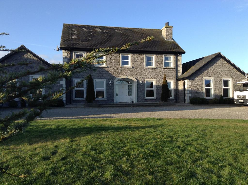 Deeside Manor Acomodação com café da manhã Stabannan Exterior foto